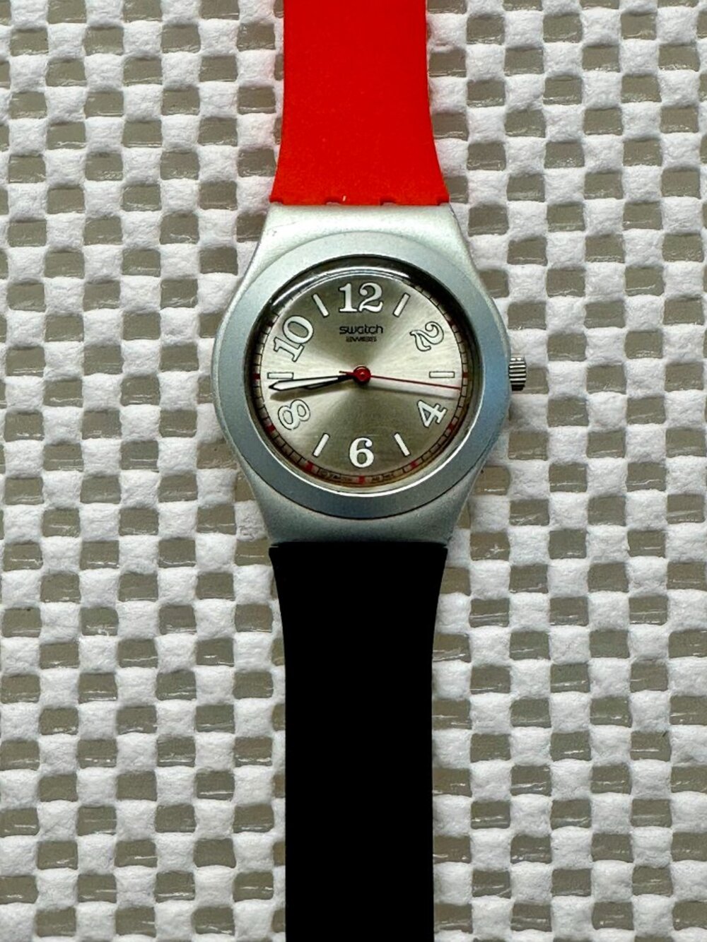 Swatch Watch Sand Rising YLS1026 Vintage 2005